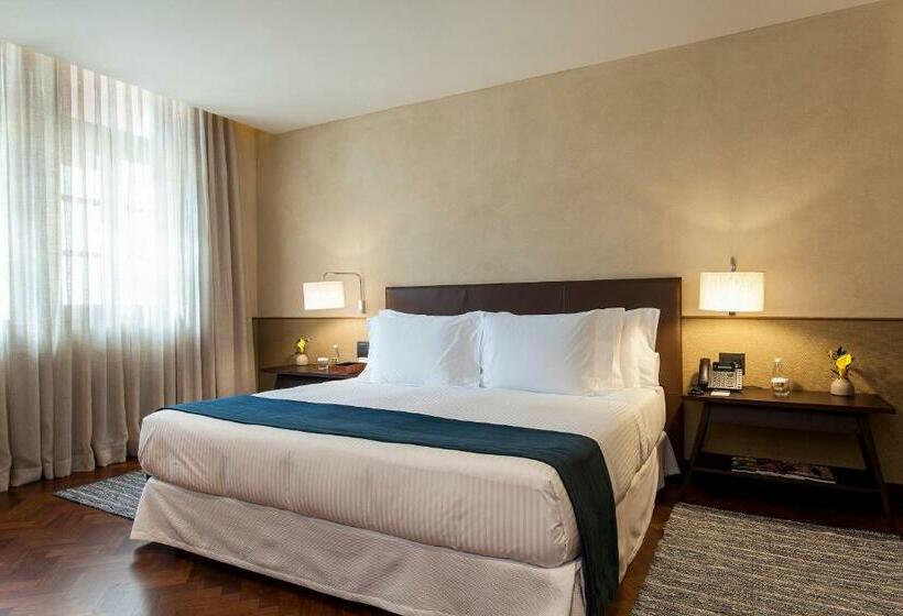 带大床的高级房间, Fasano Salvador