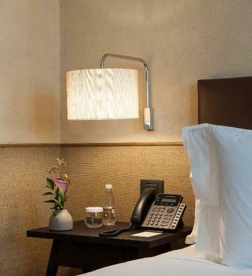 带大床的高级房间, Fasano Salvador