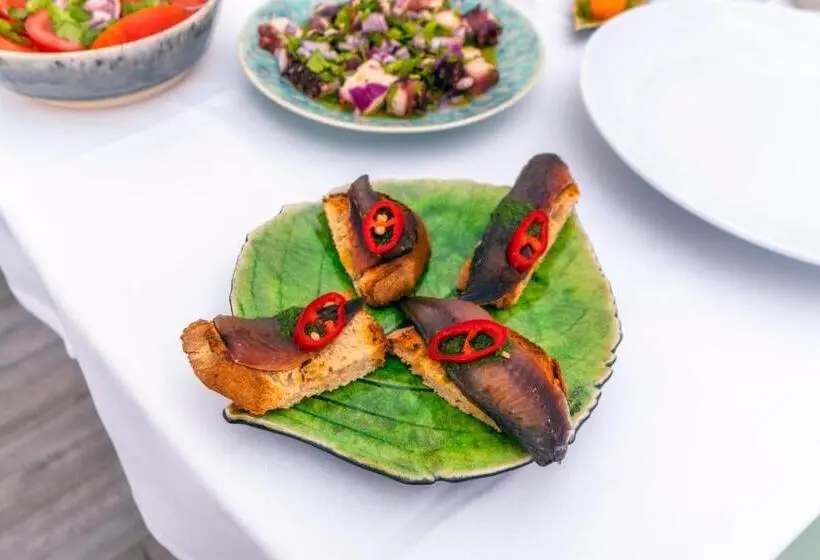 اتاق لوکس با تراس, Mercedes Country House