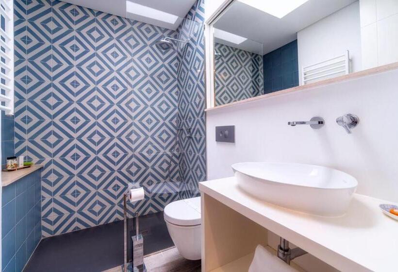 اتاق لوکس با تراس, Mercedes Country House