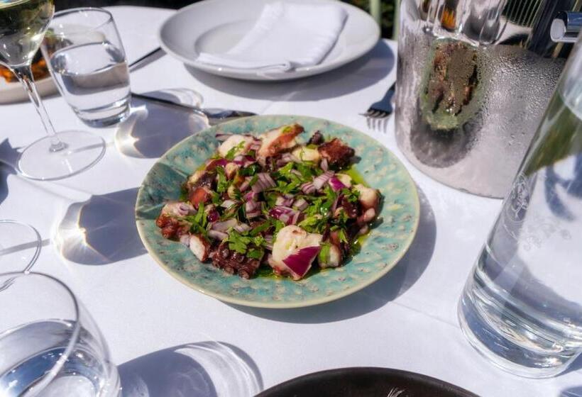 اتاق لوکس, Mercedes Country House