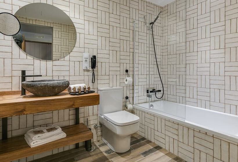 标准间, Pousada Real