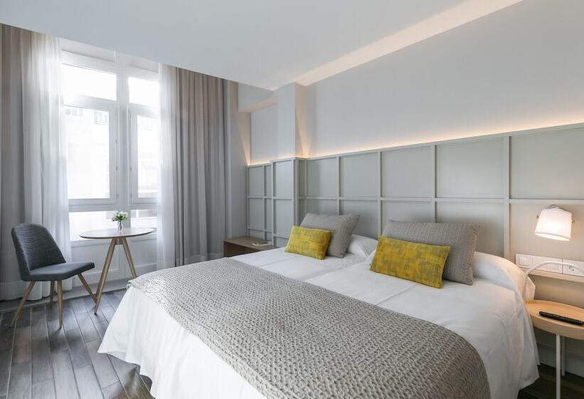 标准间, Pousada Real