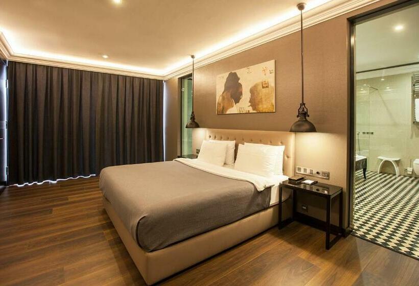 1 Bedroom Penthouse Apartment, Quentin XL Potsdamer Platz