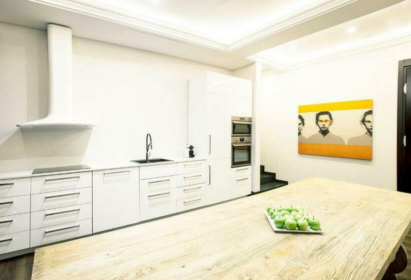 1 Bedroom Penthouse Apartment, Quentin XL Potsdamer Platz