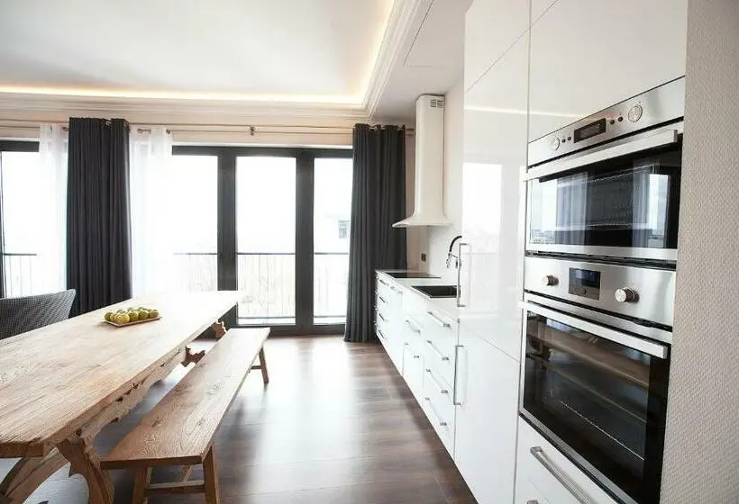 1 Bedroom Penthouse Apartment, Quentin XL Potsdamer Platz