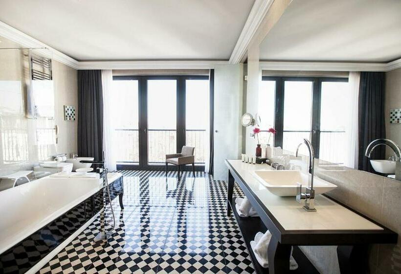 1 Bedroom Penthouse Apartment, Quentin XL Potsdamer Platz