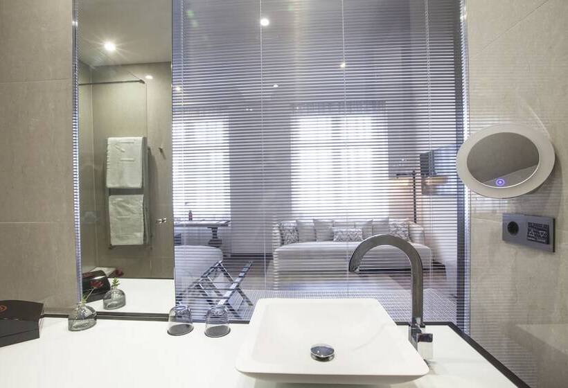 اتاق سوپریور, Quentin XL Potsdamer Platz