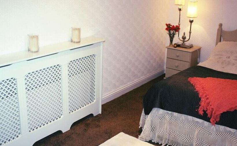 Номер Стандарт, Beaufort House Accomodation