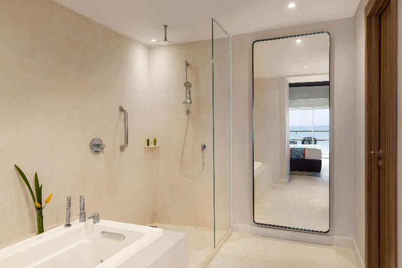 سوئیت پریمیوم با چشمانداز دریا, Hilton La Romana Allinclusive Resort & Water Park