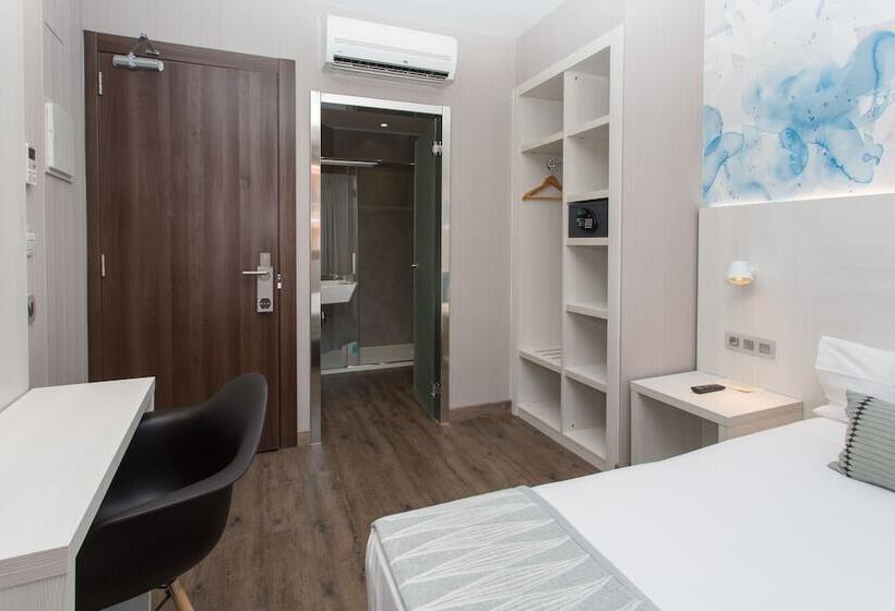 Superior Room with Balcony