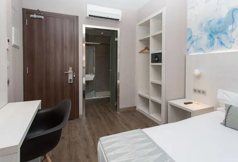 Superior Room with Balcony