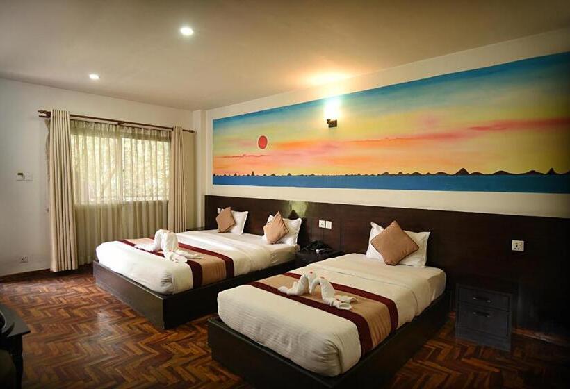 اتاق لوکس, Thamel Park