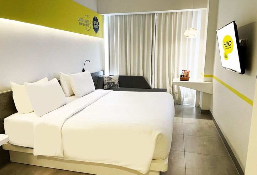 Standardrum, Yello Hotel Paskal Bandung