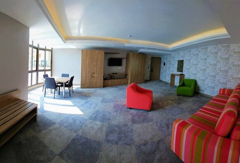 سوئیت پرزیدنت, Maximus Hotel Byblos