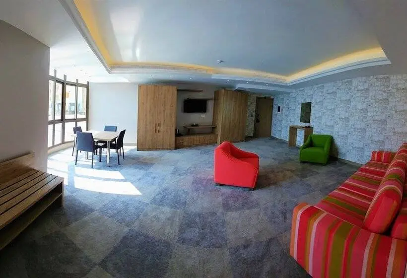 سوئیت پرزیدنت, Maximus Hotel Byblos