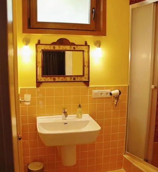 اتاق استاندارد با بالکن و چشم‌انداز دریا, L'isola Guesthouse