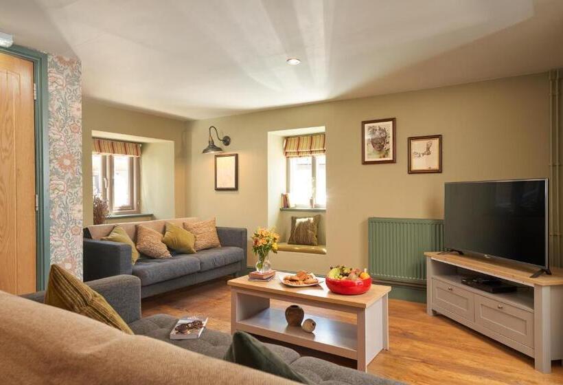 海の見える３ベッドルームアパートメント, Hope & Anchor