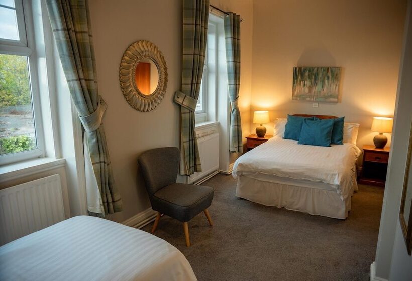 Номер Стандарт Трехместный, The Walnut Tree Inn