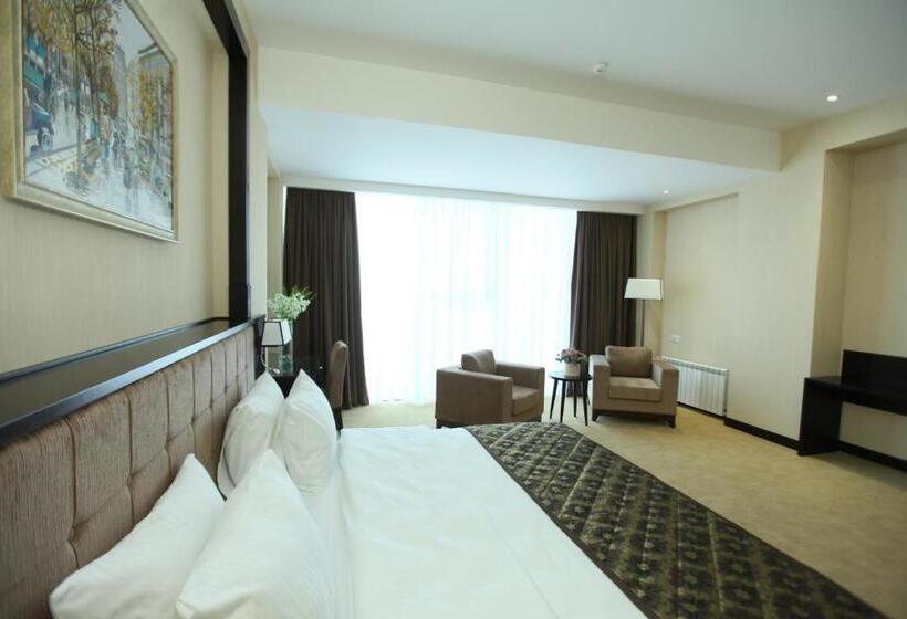 اتاق لوکس با چشمانداز شهر, Harmony Hotel Baku