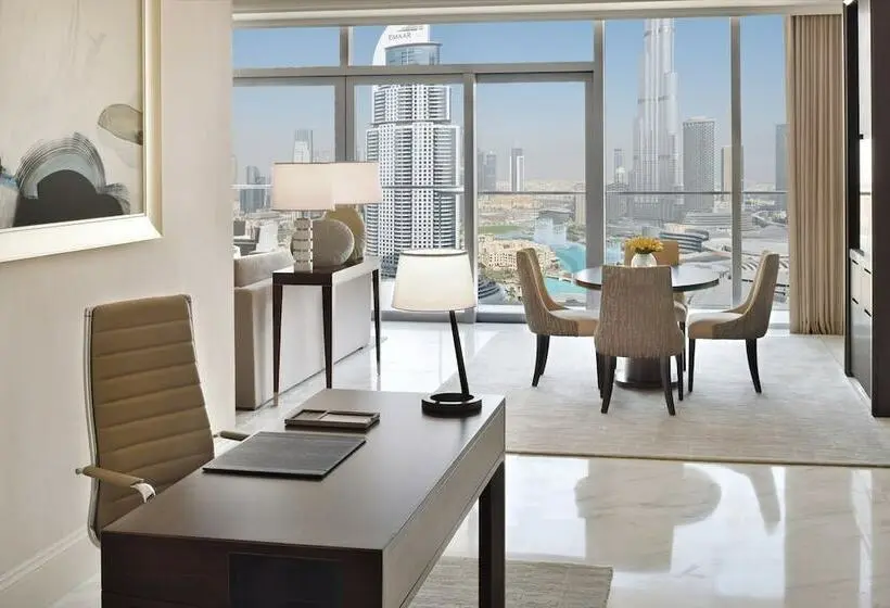 سوئیت اجرایی با مشاهده, Address Dubai Mall