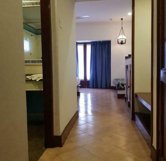 غرفة ديلوكس, Coconut Grove Beach Resort