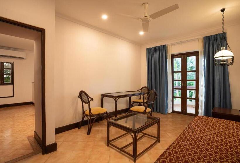 豪华房间, Coconut Grove Beach Resort