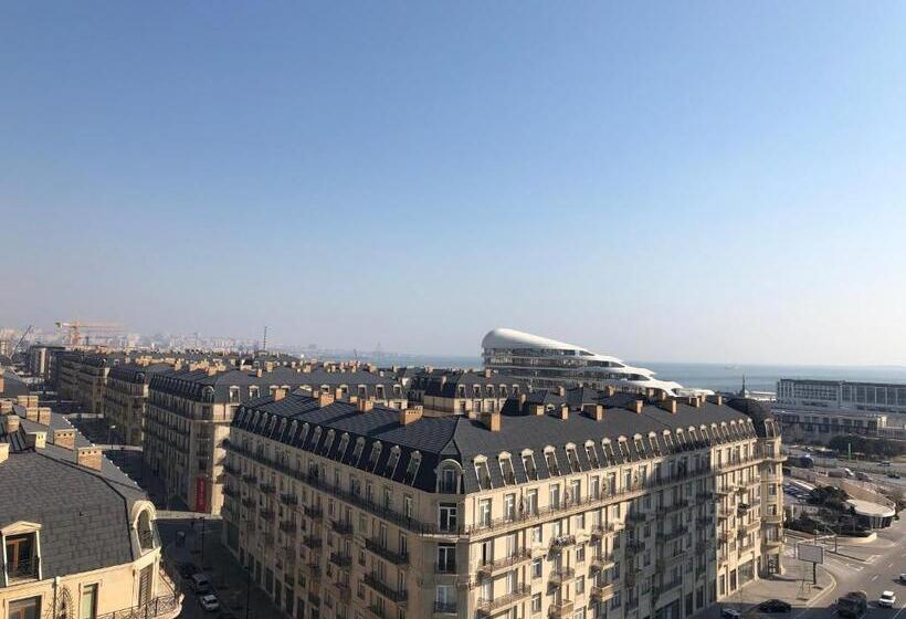 سوییت با چشمانداز دریا, Harmony Hotel Baku