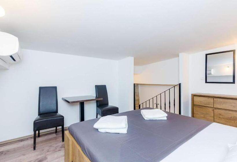 חדר סטנדרט, Rooms Baza