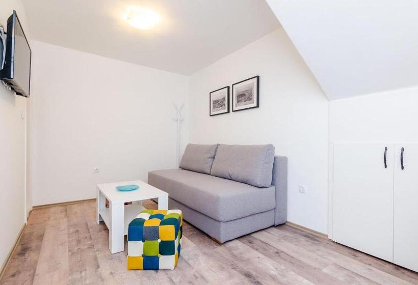 חדר סטנדרט, Rooms Baza