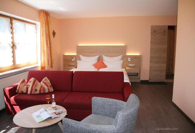 Номер Стандарт с Террасой, Haus Vierjahreszeiten