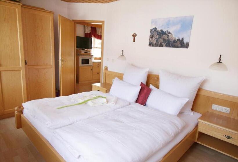 Апартаменты 2 Спальни, Haus Vierjahreszeiten