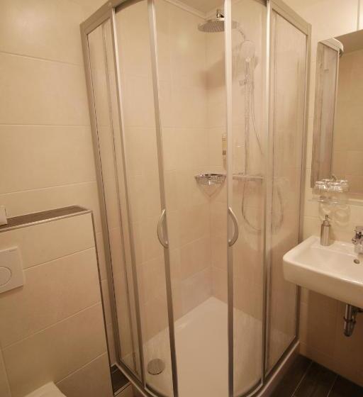 Номер Economy, Haus Vierjahreszeiten