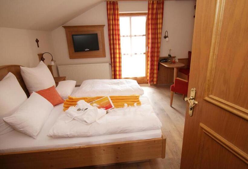 Номер Economy, Haus Vierjahreszeiten