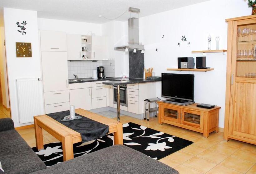 Апартаменты 1 Спальня с Террасой, Haus Vierjahreszeiten