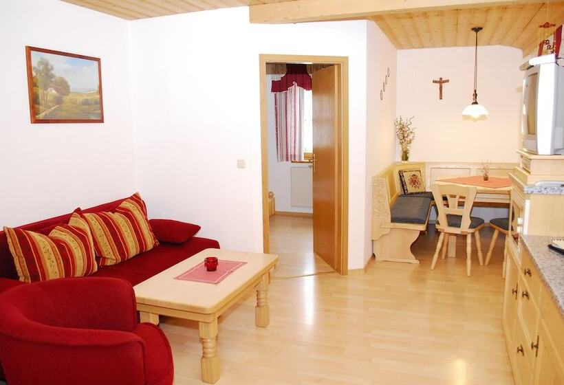 Апартаменты 2 Спальни, Haus Vierjahreszeiten