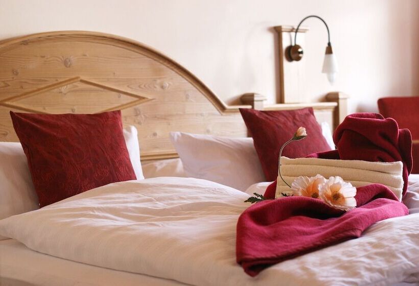 Номер Стандарт с Балконом, Haus Vierjahreszeiten