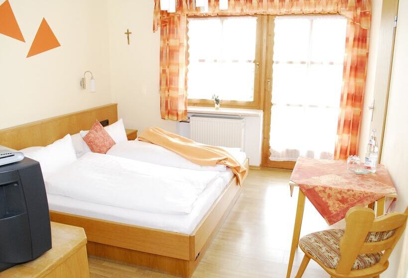 Номер Economy, Haus Vierjahreszeiten