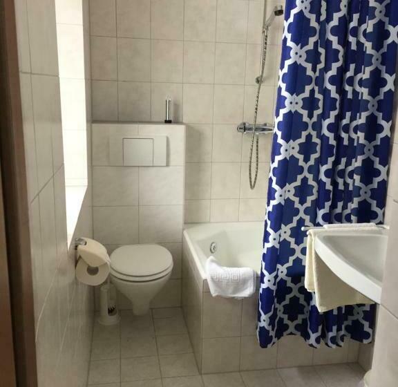 Standard Yhden Hengen Huone, Pension Gregory