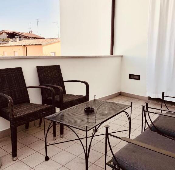 Апартаменты Пентхаус 2 Спальни, Residence Del Lago