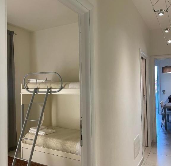 Апартаменты 2 Спальни, Residence Del Lago