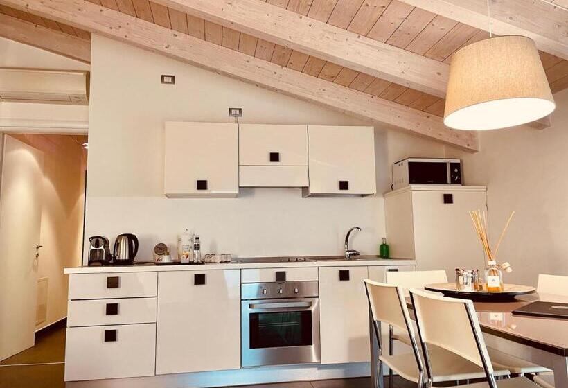 Апартаменты Пентхаус 2 Спальни, Residence Del Lago