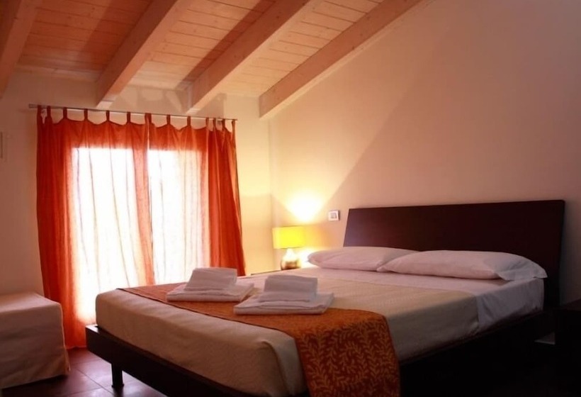 Апартаменты 2 Спальни, Residence Del Lago