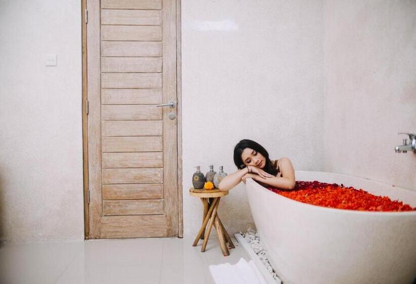 וילה עם חדר שינה אחד ובריכת שחיה, Freddies Villas Ubud Bali