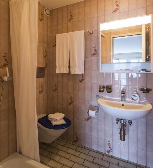 Superior room with lake view, Al Pozz Boutique Resort