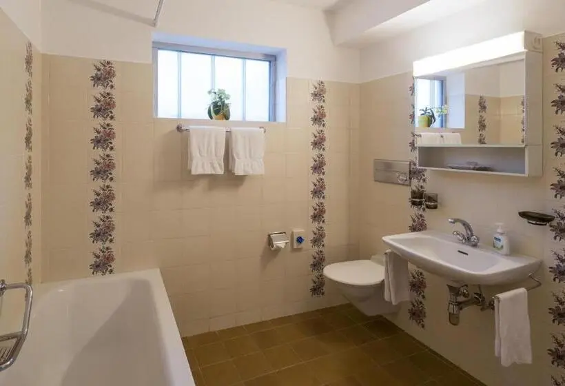 اتاق استاندارد با چشم‌انداز کوهستان, Al Pozz Boutique Resort