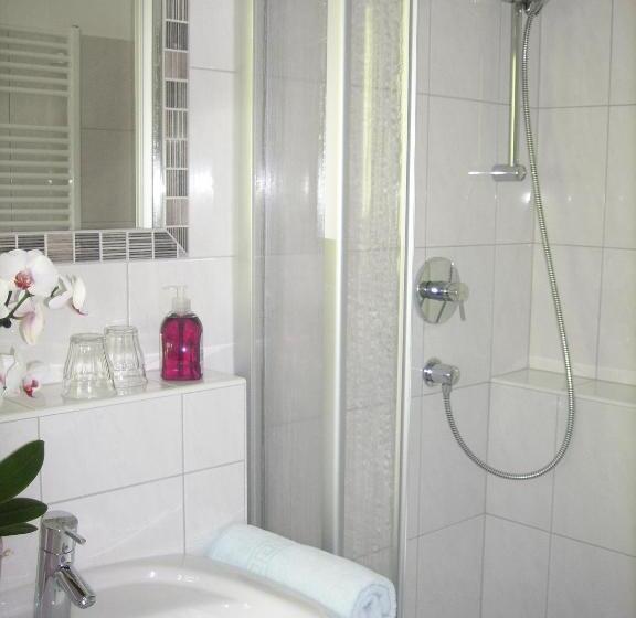 غرفة قياسية ثلاثية مزودة بشرفة, Apart Pension Oberreiter