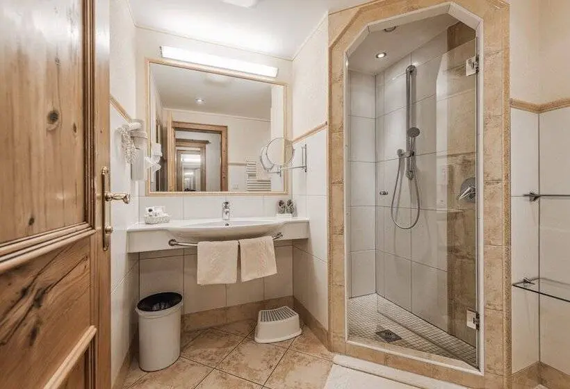 ３ベッドルームのデラックスアパートメント, Aster Boutique Hotel & Chalets