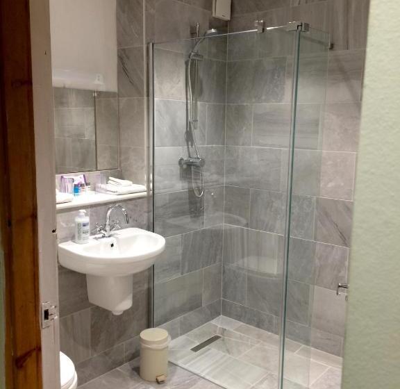 Стандартный Номер Нижний Этаж, Dairy Guest House