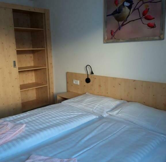 스탠다드 룸, Dav Haus